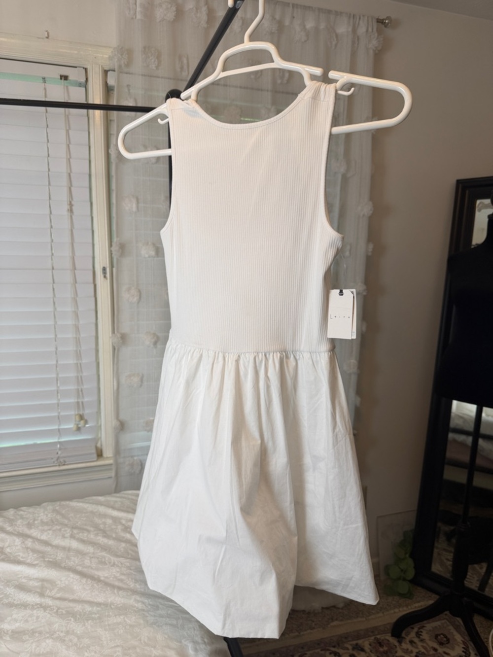 Leith White Sleeveless Ribbed Bodice Dress bubble skirt szS NWT